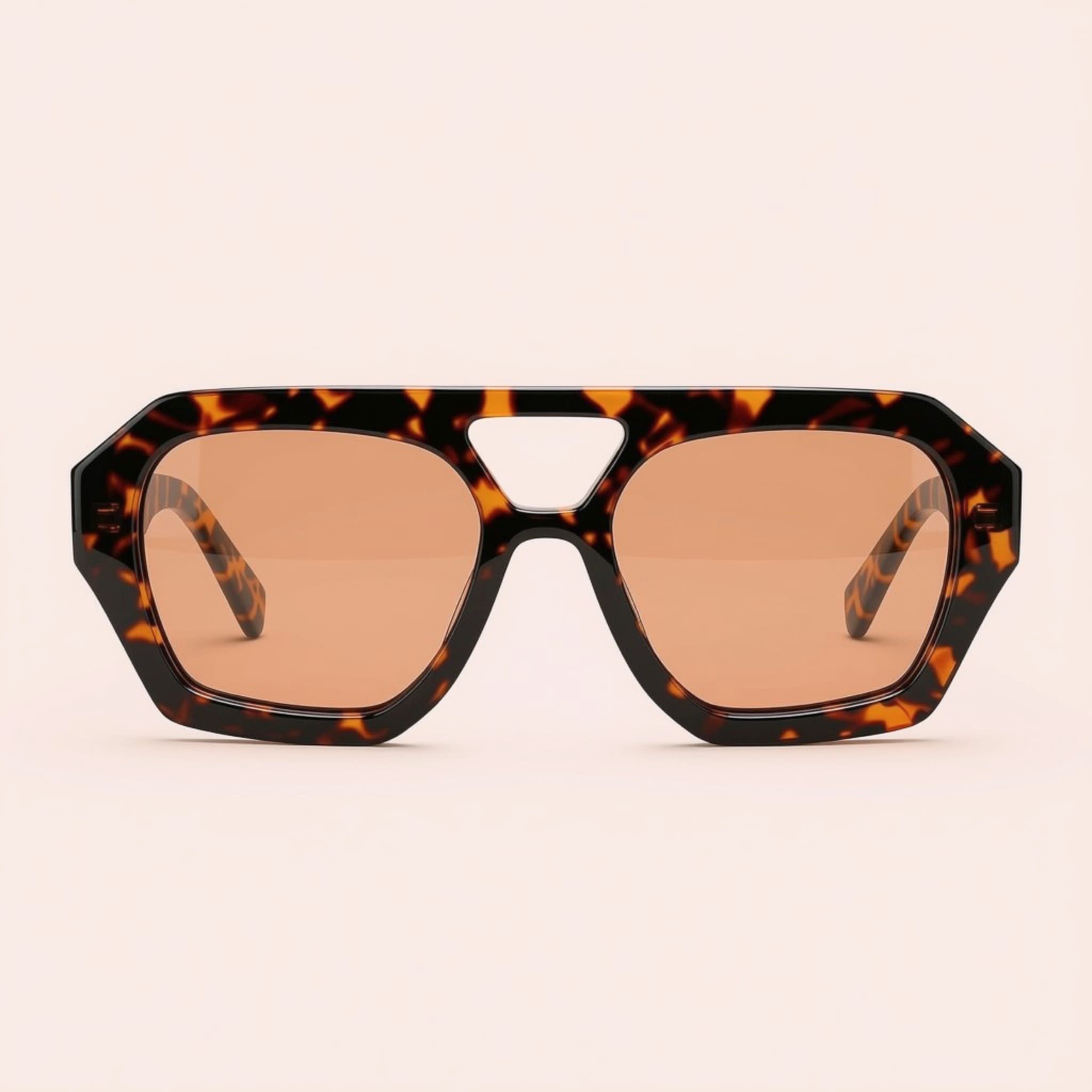 Sunglass Model cala oversize geometrical frontal view variant amber tea